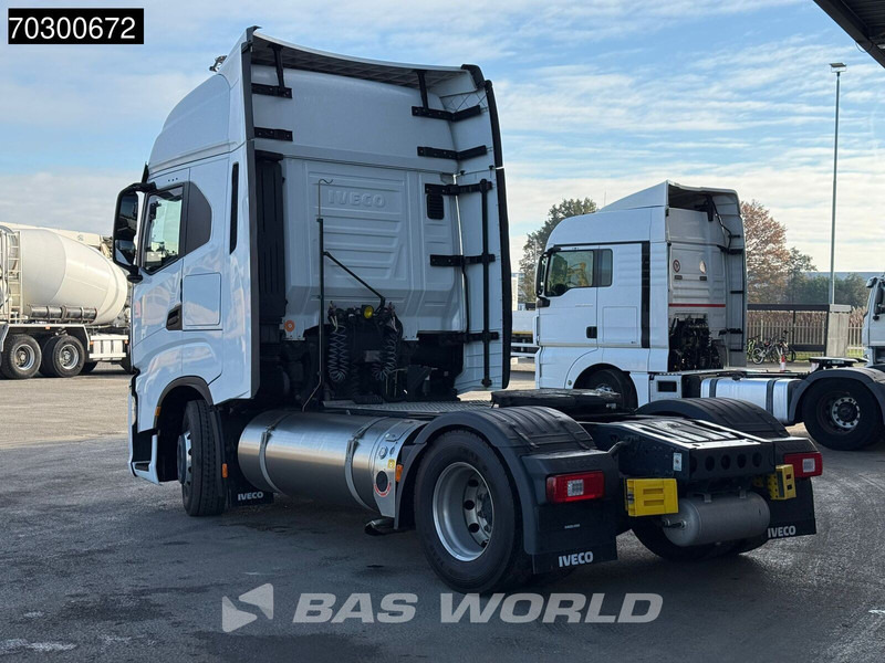 Iveco S-Way 460 4X2 LNG! Retarder 2xTanks ACC LED Euro 6 - Tractor unit: picture 3 Iveco S-Way 460 4X2 LNG! Retarder 2xTanks ACC LED Euro 6 - Tractor unit: picture 3