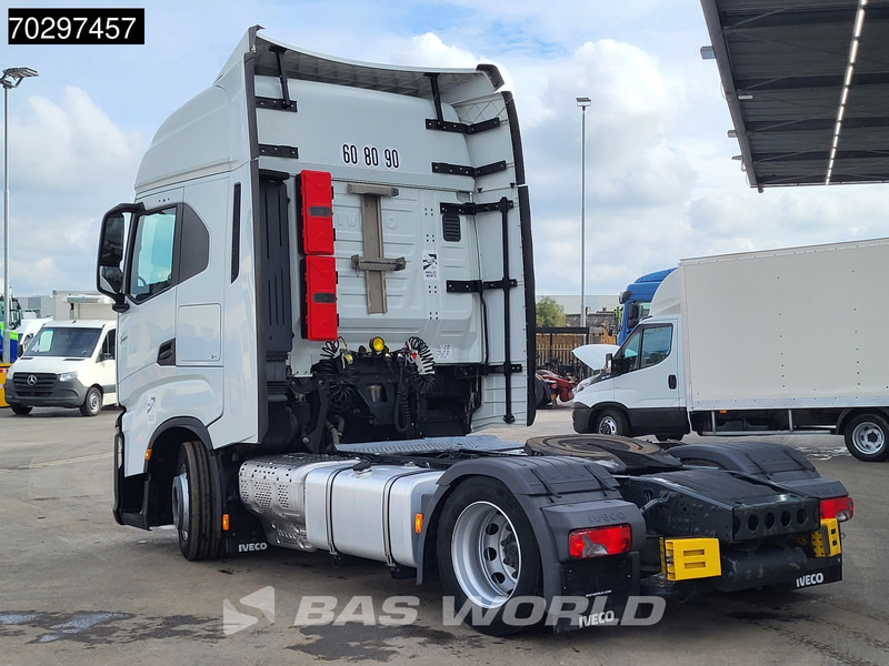 Iveco S-Way 460 4X2 Mega Retarder 2xTanks ACC Euro 6 - Tractor unit: picture 2 Iveco S-Way 460 4X2 Mega Retarder 2xTanks ACC Euro 6 - Tractor unit: picture 2