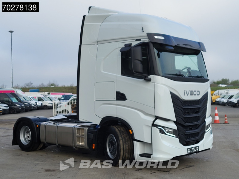 Iveco S-Way 500 4X2 NEW MY24! 2x Tanks Standklima ACC LED Euro 6 - Tractor unit: picture 3 Iveco S-Way 500 4X2 NEW MY24! 2x Tanks Standklima ACC LED Euro 6 - Tractor unit: picture 3