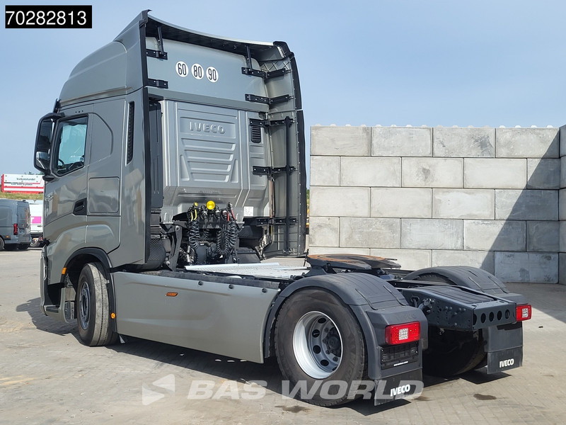 Iveco S-Way 530 4X2 Retarder Standklima LED Navi - Tractor unit: picture 2 Iveco S-Way 530 4X2 Retarder Standklima LED Navi - Tractor unit: picture 2