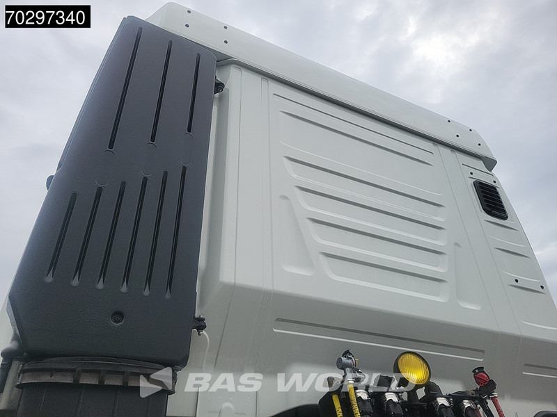 Iveco X-Way 500 4X2 NEW! Retarder Big-Axle Standklima MirrorCam Navi LED ACC Euro 6 - Tractor unit: picture 5 Iveco X-Way 500 4X2 NEW! Retarder Big-Axle Standklima MirrorCam Navi LED ACC Euro 6 - Tractor unit: picture 5