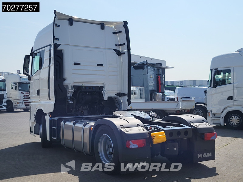 MAN TGX 18.520 4X2 NEW! GX Retarder 2x Tanks Standklima ACC - Tractor unit: picture 2 MAN TGX 18.520 4X2 NEW! GX Retarder 2x Tanks Standklima ACC - Tractor unit: picture 2