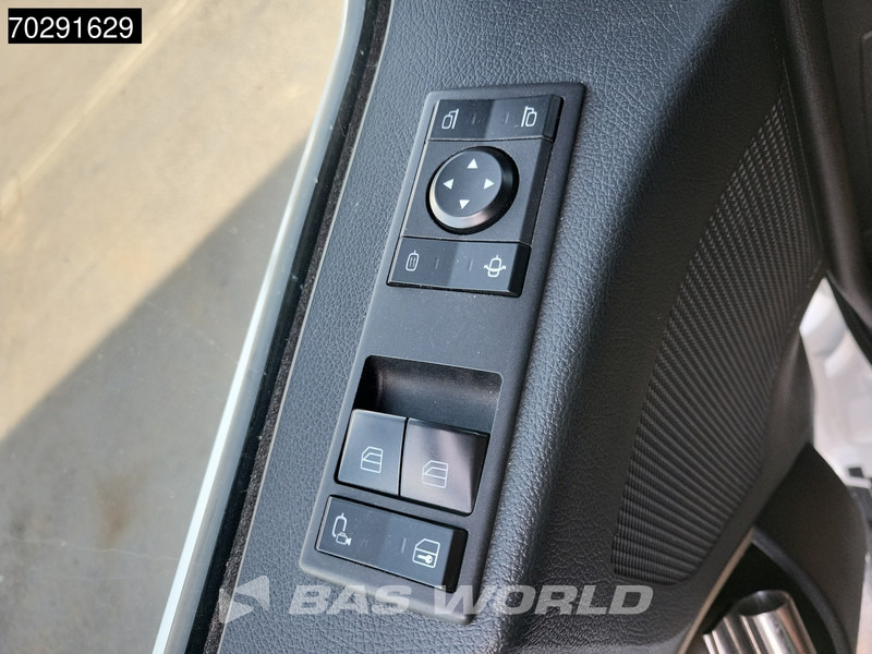 Tractor unit Mercedes-Benz Actros 1842 4X2 Retarder Xenon Mega MirrorCam Euro 6: picture 19