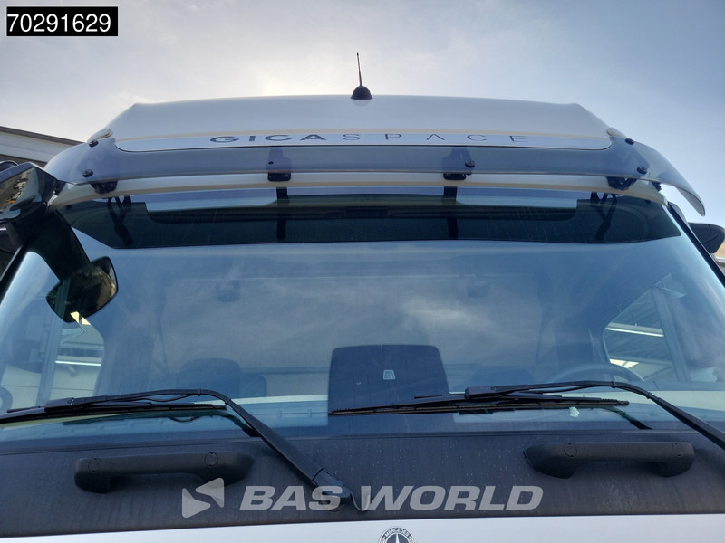 Tractor unit Mercedes-Benz Actros 1842 4X2 Retarder Xenon Mega MirrorCam Euro 6: picture 7