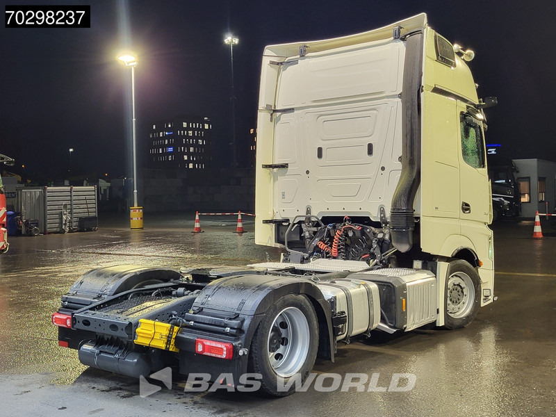 Mercedes-Benz Actros 1845 4X2 Retarder Mega 2xTanks Standklima Xenon Navi ACC Euro 6 - Tractor unit: picture 5 Mercedes-Benz Actros 1845 4X2 Retarder Mega 2xTanks Standklima Xenon Navi ACC Euro 6 - Tractor unit: picture 5