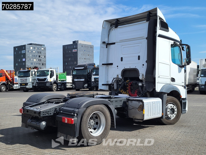 Mercedes-Benz Actros 1845 4X2 StreamSpace Retarder ADR Euro 6 - Tractor unit: picture 5 Mercedes-Benz Actros 1845 4X2 StreamSpace Retarder ADR Euro 6 - Tractor unit: picture 5