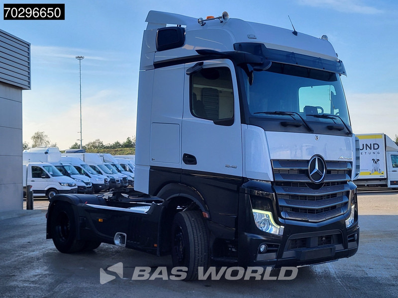 Mercedes-Benz Actros 1848 4X2 BigSpace Retarder Standklima MirrorCam ACC Xenon Euro 6 - Tractor unit: picture 3 Mercedes-Benz Actros 1848 4X2 BigSpace Retarder Standklima MirrorCam ACC Xenon Euro 6 - Tractor unit: picture 3