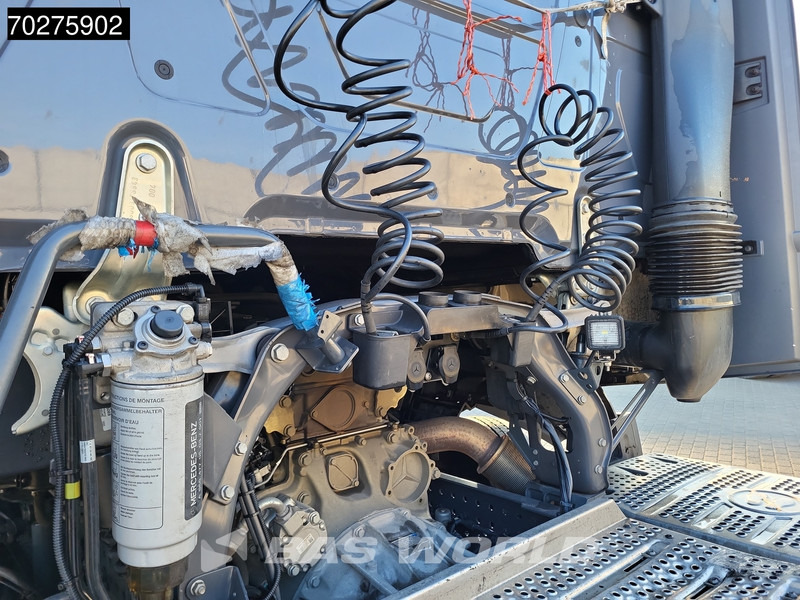 Mercedes-Benz Actros 1851 4X2 BigSpace 2x Tanks - Tractor unit: picture 5 Mercedes-Benz Actros 1851 4X2 BigSpace 2x Tanks - Tractor unit: picture 5