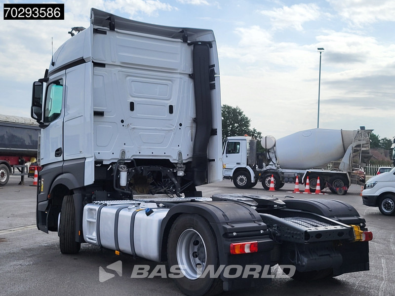 Mercedes-Benz Actros 1851 4X2 BigSpace 2xTanks Euro 6 - Tractor unit: picture 2 Mercedes-Benz Actros 1851 4X2 BigSpace 2xTanks Euro 6 - Tractor unit: picture 2