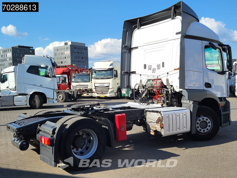 Mercedes-Benz Actros 1943 Actros 4X2 NL-Truck StreamSpace Navi Euro 6 - Tractor unit: picture 5 Mercedes-Benz Actros 1943 Actros 4X2 NL-Truck StreamSpace Navi Euro 6 - Tractor unit: picture 5