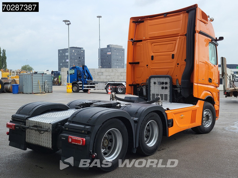 Mercedes-Benz Actros 2663 Actros 6X4 GigaSpace Retarder Full-Air Leder Compressor Xenon Navi ACC Euro 6 - Tractor unit: picture 5 Mercedes-Benz Actros 2663 Actros 6X4 GigaSpace Retarder Full-Air Leder Compressor Xenon Navi ACC Euro 6 - Tractor unit: picture 5