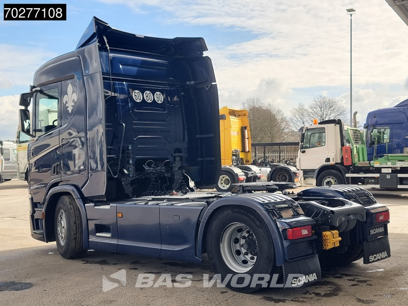 Scania R450 4X2 Retarder Standklima 2X Tanks - Tractor unit: picture 2 Scania R450 4X2 Retarder Standklima 2X Tanks - Tractor unit: picture 2