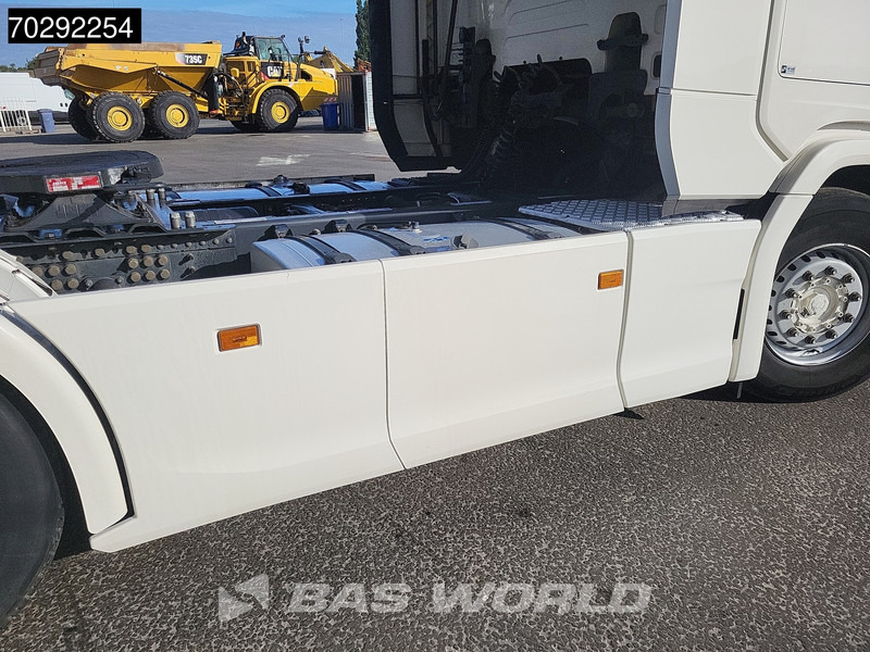 Tractor unit Scania R500 4X2 Full-Air Retarder 2xTanks Standklima ACC Navi Euro 6: picture 17