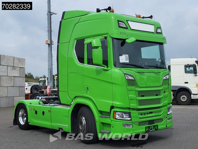 Scania R520 R 4X2 Retarder Full-Air Compressor PTO Alcoa's LED - Tractor unit: picture 3 Scania R520 R 4X2 Retarder Full-Air Compressor PTO Alcoa's LED - Tractor unit: picture 3
