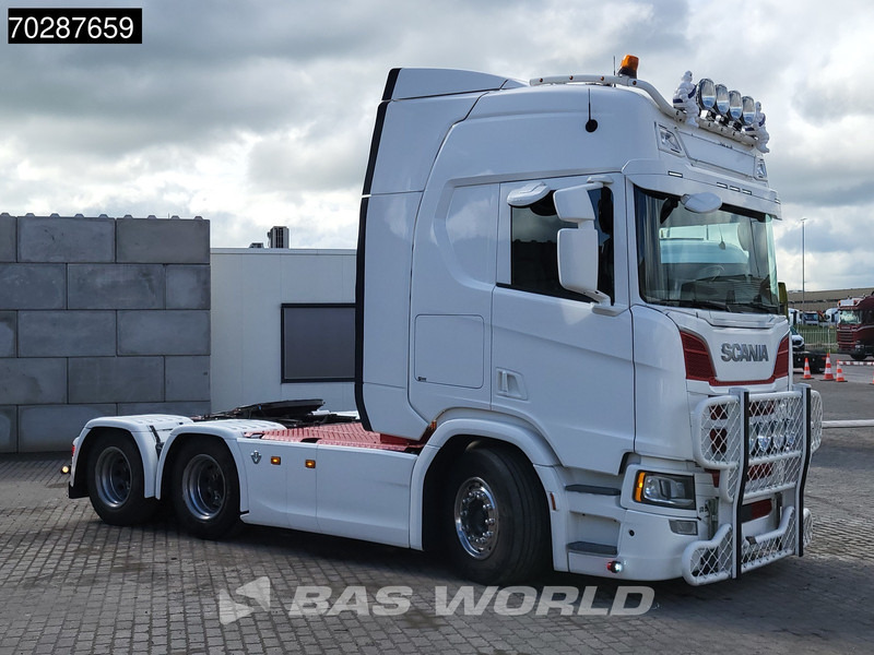 Tractor unit Scania R590 R 6X4 Full-Air Retarder Standklima Leather LED: picture 16