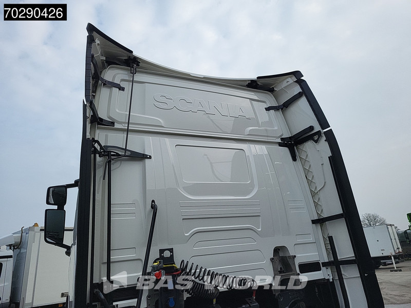 Scania S500 4X2 NEW! Full-Air Retarder Leder 2x Tanks ACC Standklima - Tractor unit: picture 3 Scania S500 4X2 NEW! Full-Air Retarder Leder 2x Tanks ACC Standklima - Tractor unit: picture 3