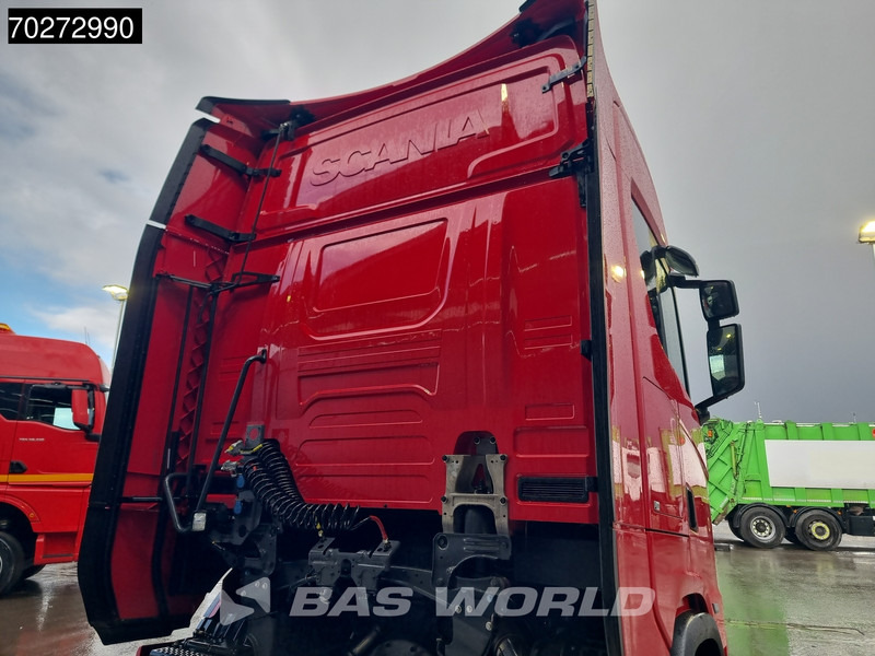 Scania S500 4X2 Retarder 2x Tanks StandKlima ACC LED - Tractor unit: picture 5 Scania S500 4X2 Retarder 2x Tanks StandKlima ACC LED - Tractor unit: picture 5