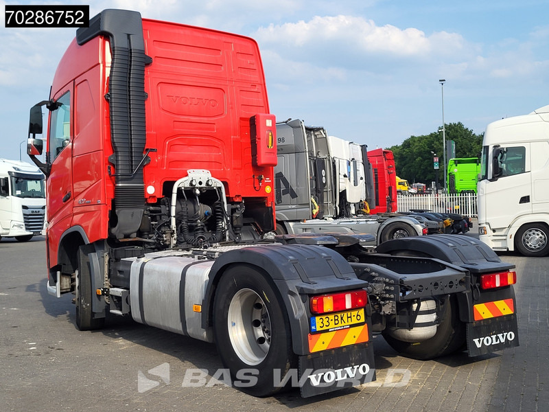Volvo FH 420 FH 4X2 NL-Truck ADR VEB+ I-ParkCool Hydrauliek ACC Euro 6 - Tractor unit: picture 2 Volvo FH 420 FH 4X2 NL-Truck ADR VEB+ I-ParkCool Hydrauliek ACC Euro 6 - Tractor unit: picture 2