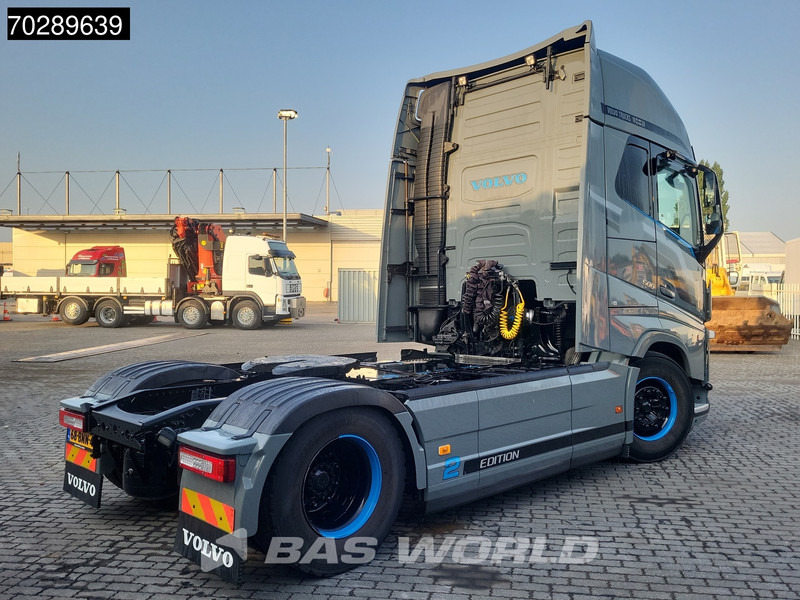Volvo FH 500 FH 4X2 Edition2! NL-Truck XL Full-Air TC Dual-Clutch VDS 2xTanks Xenon I-ParkCool ACC Euro 6 - Tractor unit: picture 5 Volvo FH 500 FH 4X2 Edition2! NL-Truck XL Full-Air TC Dual-Clutch VDS 2xTanks Xenon I-ParkCool ACC Euro 6 - Tractor unit: picture 5