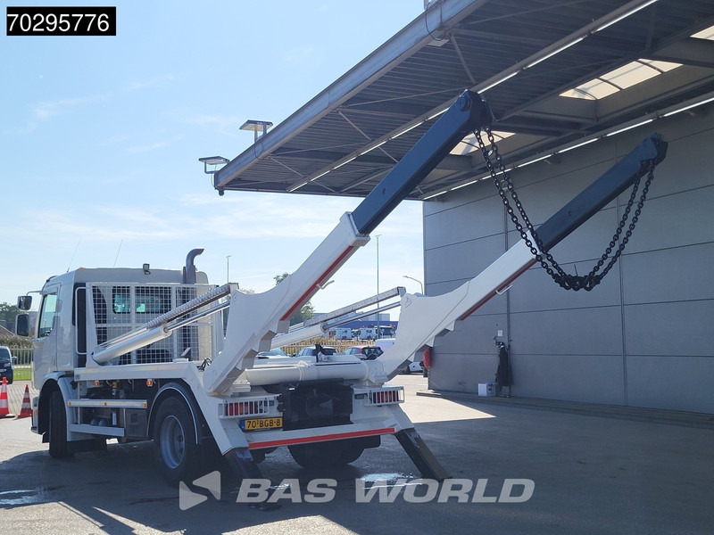 Volvo FE 320 FE 4X2 NL-Truck Low Mileage 14 tons Hyva-Lift Automatic Euro 6 - Skip loader truck: picture 2 Volvo FE 320 FE 4X2 NL-Truck Low Mileage 14 tons Hyva-Lift Automatic Euro 6 - Skip loader truck: picture 2