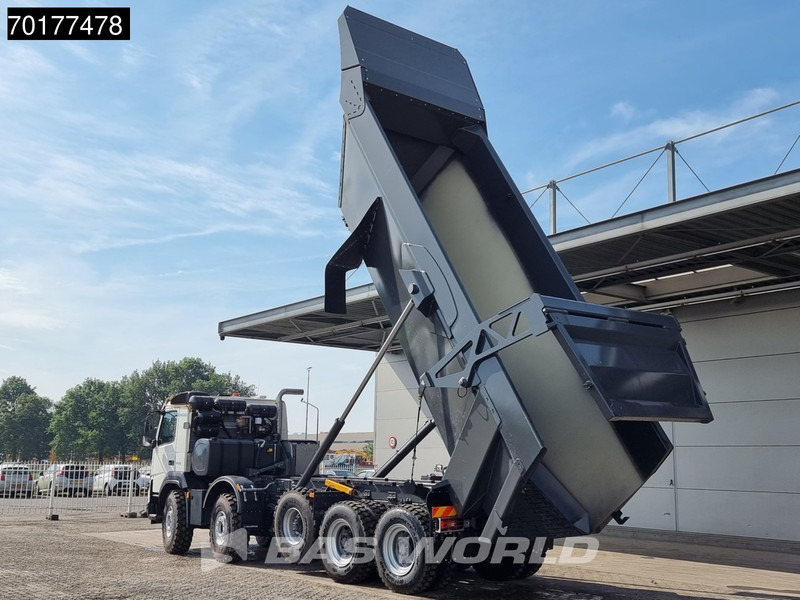 Volvo FMX 460 10X4 50T payload | 30m3 Tipper | Mining dumper - Tipper: picture 5 Volvo FMX 460 10X4 50T payload | 30m3 Tipper | Mining dumper - Tipper: picture 5