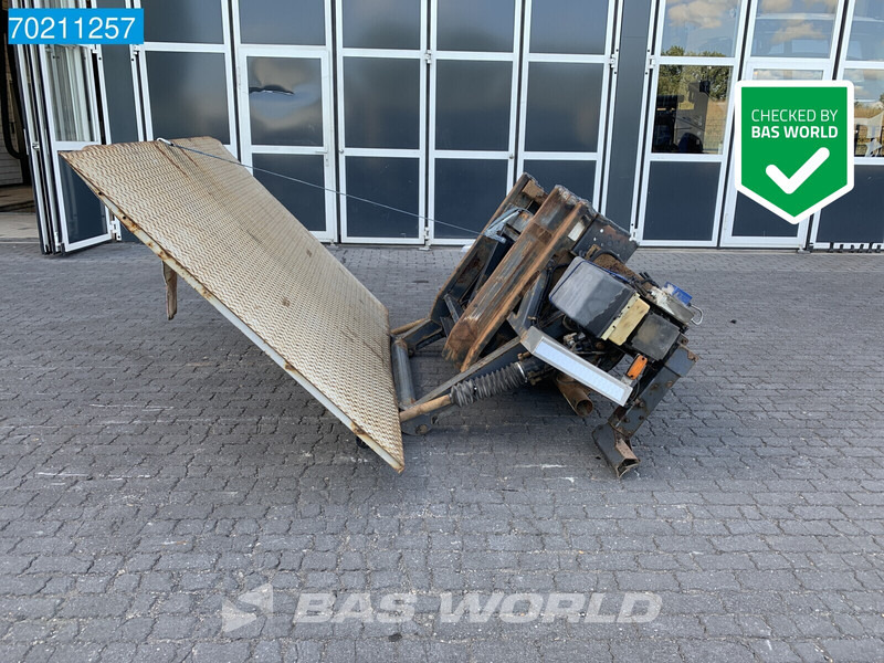 ZEPRO ZAEHD 200-175 MA Laadcapaciteit 2.000kg - Tail lift: picture 1 ZEPRO ZAEHD 200-175 MA Laadcapaciteit 2.000kg - Tail lift: picture 1