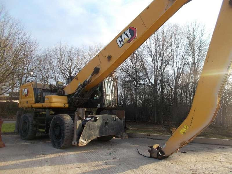 Caterpillar MH3040 - Waste/ Industry handler: picture 1 Caterpillar MH3040 - Waste/ Industry handler: picture 1