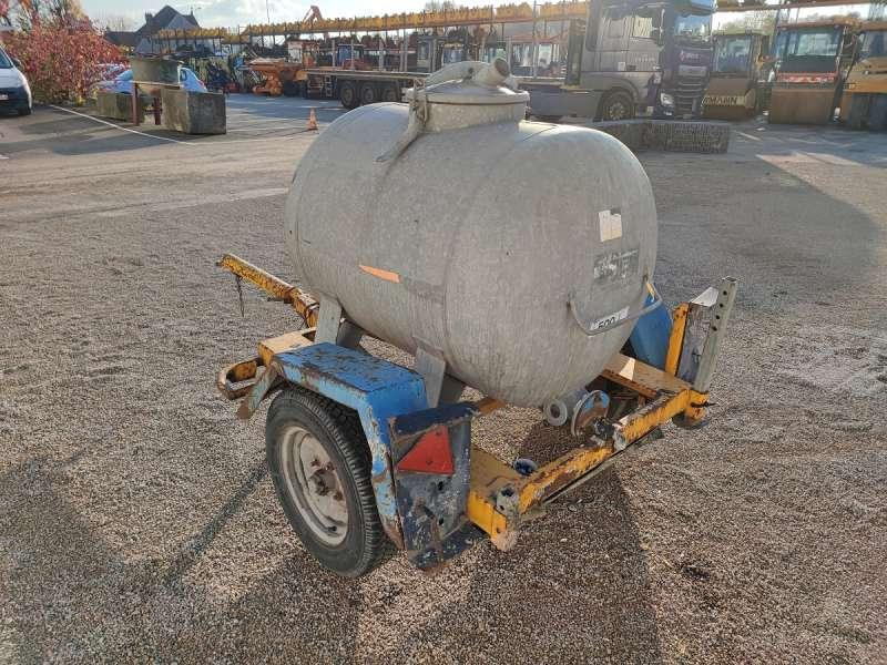 Courant 500 LITRES A EAU - Tank: picture 5 Courant 500 LITRES A EAU - Tank: picture 5