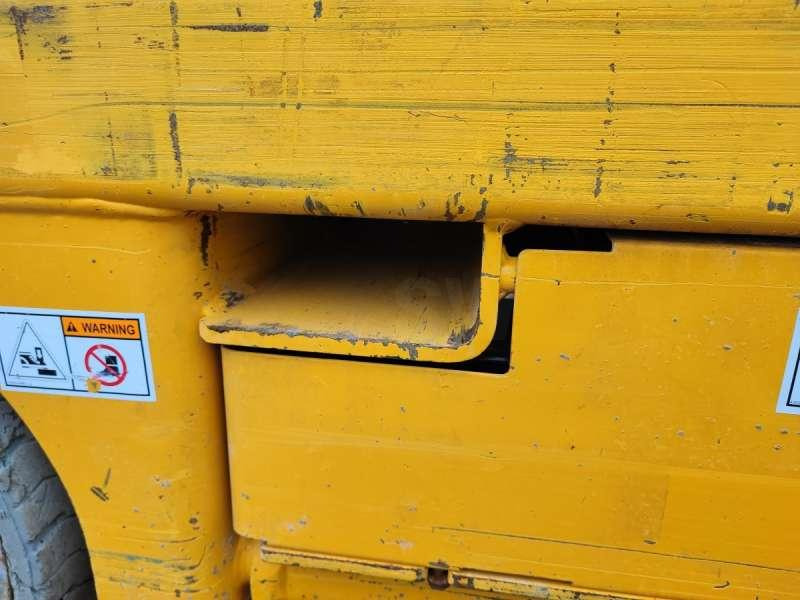 Vertical mast lift Haulotte CISEAUX COMPACT 8: picture 22