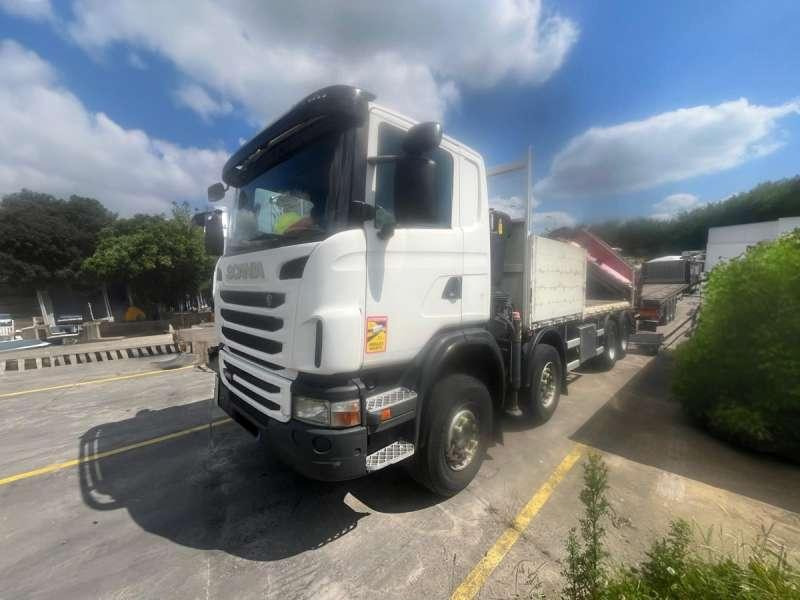 Scania G480 8X4 GRUE FASSI - Dropside/ Flatbed truck: picture 1 Scania G480 8X4 GRUE FASSI - Dropside/ Flatbed truck: picture 1
