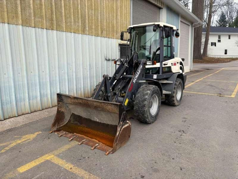 Compact loader Schaeff TL65: picture 6