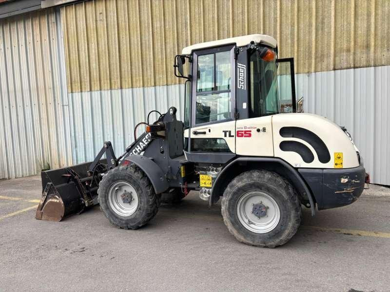 Compact loader Schaeff TL65: picture 10