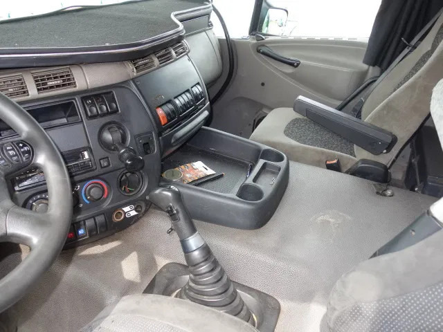 Cab chassis truck DAF CF85 6X4 460PK MANUAL GEARBOX STEEL SPRINGS: picture 9