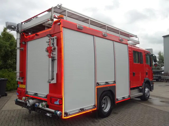 Fire truck MAN TGM 15.250 FIRE TRUCK,2000 LITER TANK, FOAM TANK, AIRCO: picture 6