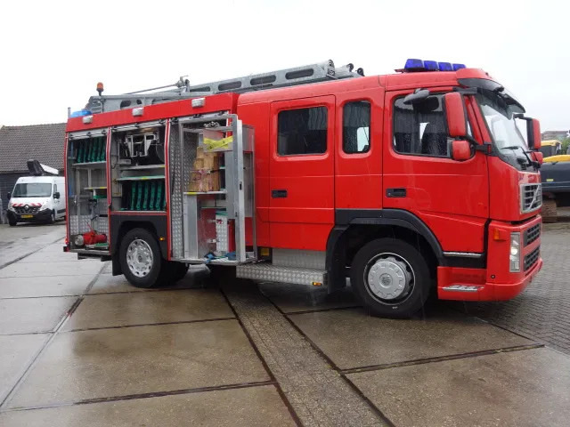 Volvo FM 10 330 pk 2000 LITER WATER TANK KRONEBURGPUMP - Fire truck: picture 1 Volvo FM 10 330 pk 2000 LITER WATER TANK KRONEBURGPUMP - Fire truck: picture 1