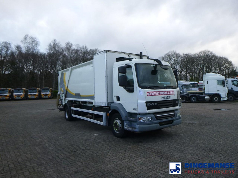 DAF LF 55.220 4X2 RHD Farid refuse truck - Garbage truck: picture 2 DAF LF 55.220 4X2 RHD Farid refuse truck - Garbage truck: picture 2
