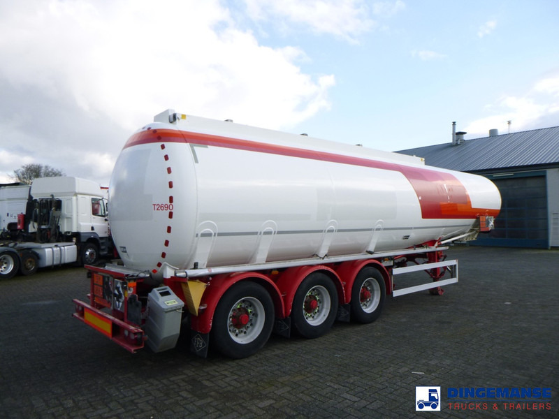 Feldbinder Jet fuel tank 40 m3 / 1 comp + pump - Tank trailer: picture 4 Feldbinder Jet fuel tank 40 m3 / 1 comp + pump - Tank trailer: picture 4