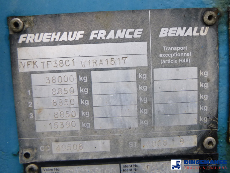 Container transporter/ Swap body truck Fruehauf 3-axle container chassis 20, 30 ft: picture 8