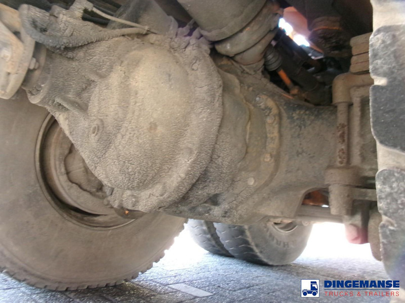 MAN 41.463 8x4 Euro 2 vacuum tank ADR 15 m3 / 2 comp on lease MAN 41.463 8x4 Euro 2 vacuum tank ADR 15 m3 / 2 comp: picture 12