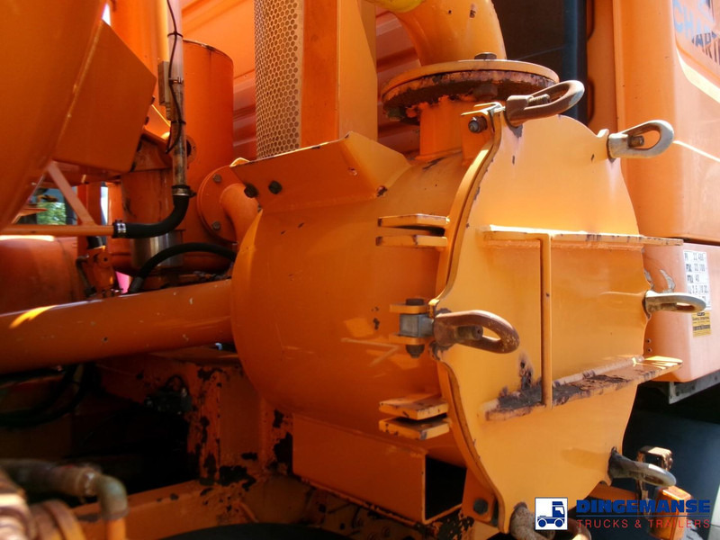 MAN 41.463 8x4 Euro 2 vacuum tank ADR 15 m3 / 2 comp on lease MAN 41.463 8x4 Euro 2 vacuum tank ADR 15 m3 / 2 comp: picture 18