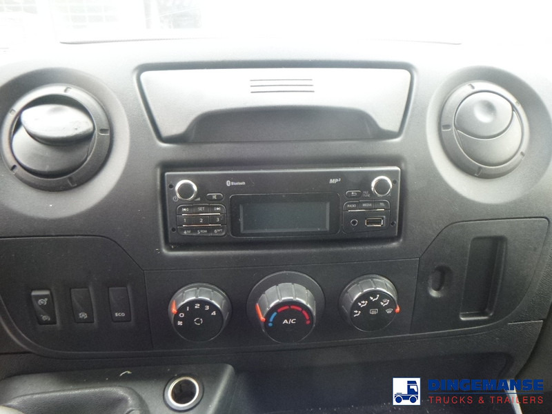 Box van Renault Master 170 dci 4x2 curtain side van: picture 9