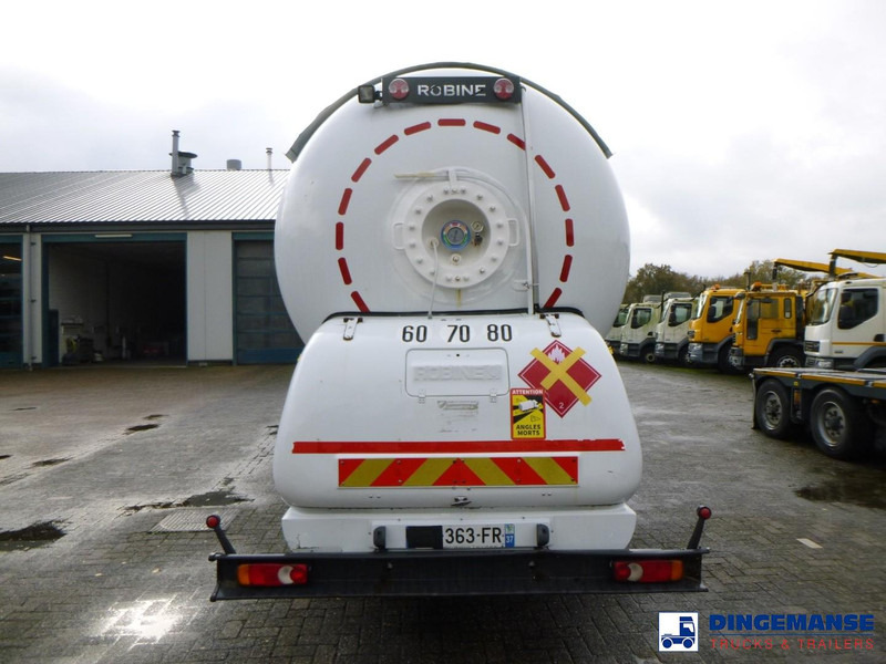Renault Midlum 270 4x2 gas tank 20.3 m3 - Tank truck: picture 5 Renault Midlum 270 4x2 gas tank 20.3 m3 - Tank truck: picture 5