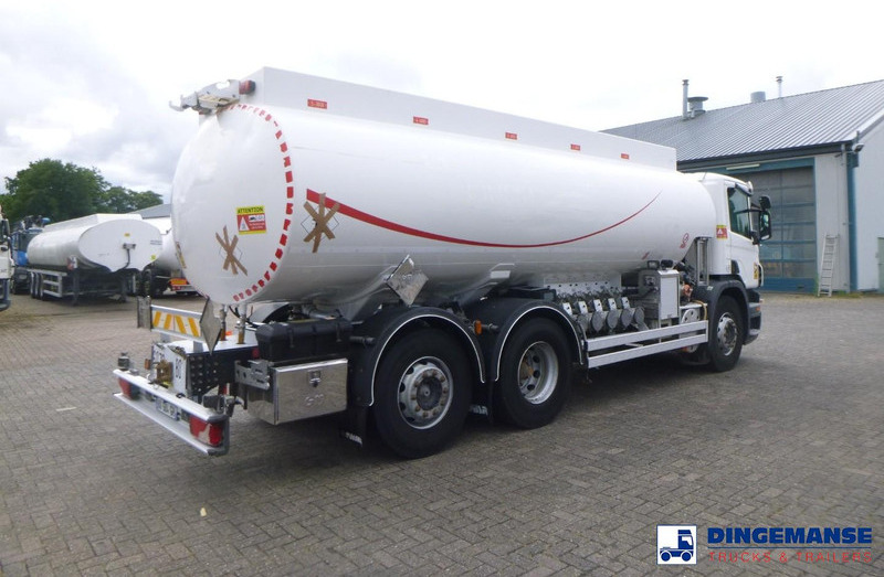 Scania P 320 DB 6X2 fuel tank 18.8 m3 / 5 comp - Tank truck: picture 4 Scania P 320 DB 6X2 fuel tank 18.8 m3 / 5 comp - Tank truck: picture 4