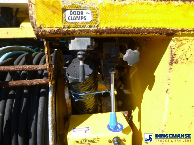 Vacuum truck Volvo FE 300 6X4 Whale vacuum tank 10.2 m3: picture 13 Vacuum truck Volvo FE 300 6X4 Whale vacuum tank 10.2 m3: picture 13