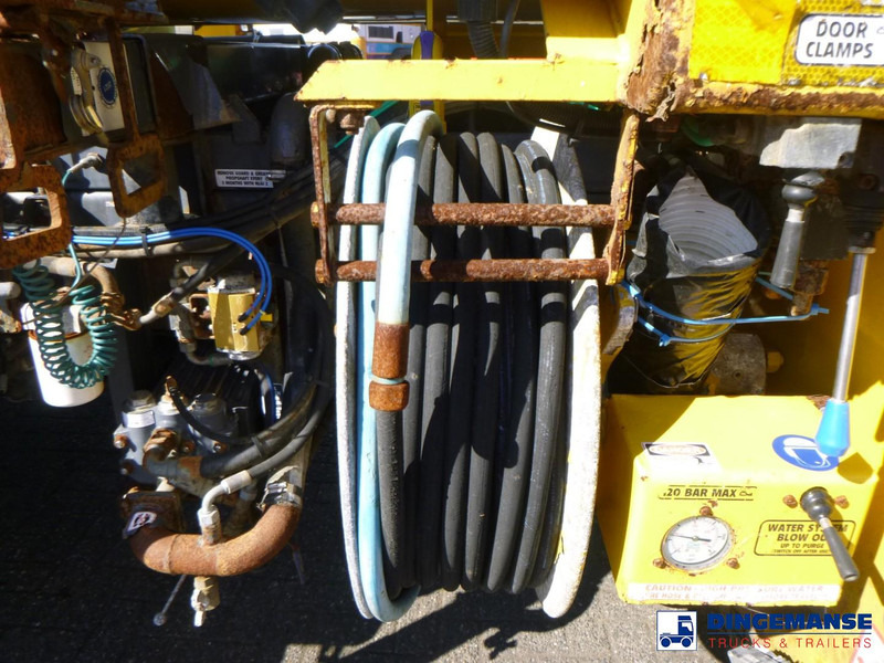 Vacuum truck Volvo FE 300 6X4 Whale vacuum tank 10.2 m3: picture 14 Vacuum truck Volvo FE 300 6X4 Whale vacuum tank 10.2 m3: picture 14