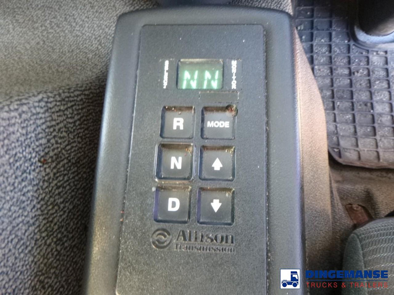 Snow removal vehicle Volvo FE 340 6x4 RHD salt spreader / gritter: picture 19 Snow removal vehicle Volvo FE 340 6x4 RHD salt spreader / gritter: picture 19