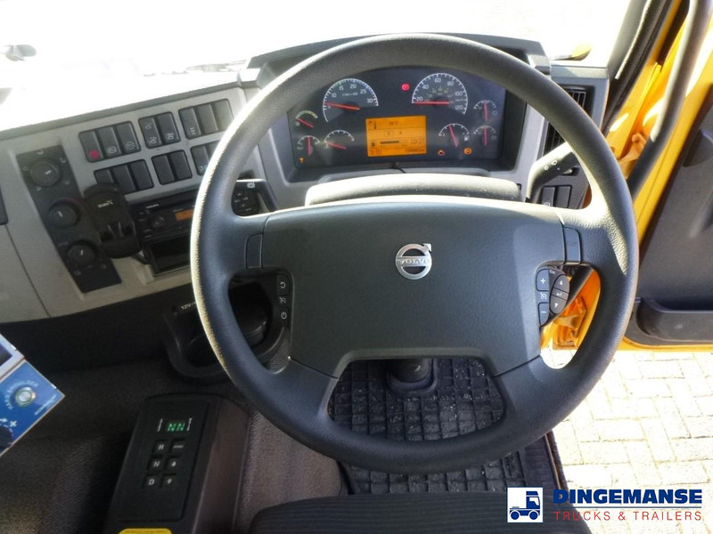 Snow removal vehicle Volvo FE 340 6x4 RHD salt spreader / gritter: picture 18 Snow removal vehicle Volvo FE 340 6x4 RHD salt spreader / gritter: picture 18