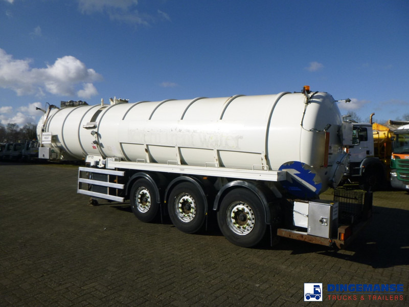 WHALE Vacuum tank inox 29 m3 / 1 comp + engine - Tank semi-trailer: picture 3 WHALE Vacuum tank inox 29 m3 / 1 comp + engine - Tank semi-trailer: picture 3