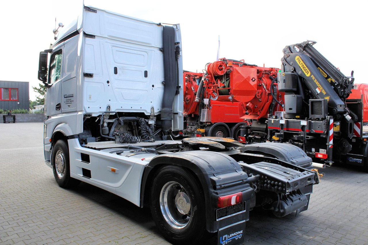 Mercedes-Benz Actros 1853 4x2 LS +Hydraulik + neuer AT-Motor - Tractor unit: picture 4 Mercedes-Benz Actros 1853 4x2 LS +Hydraulik + neuer AT-Motor - Tractor unit: picture 4