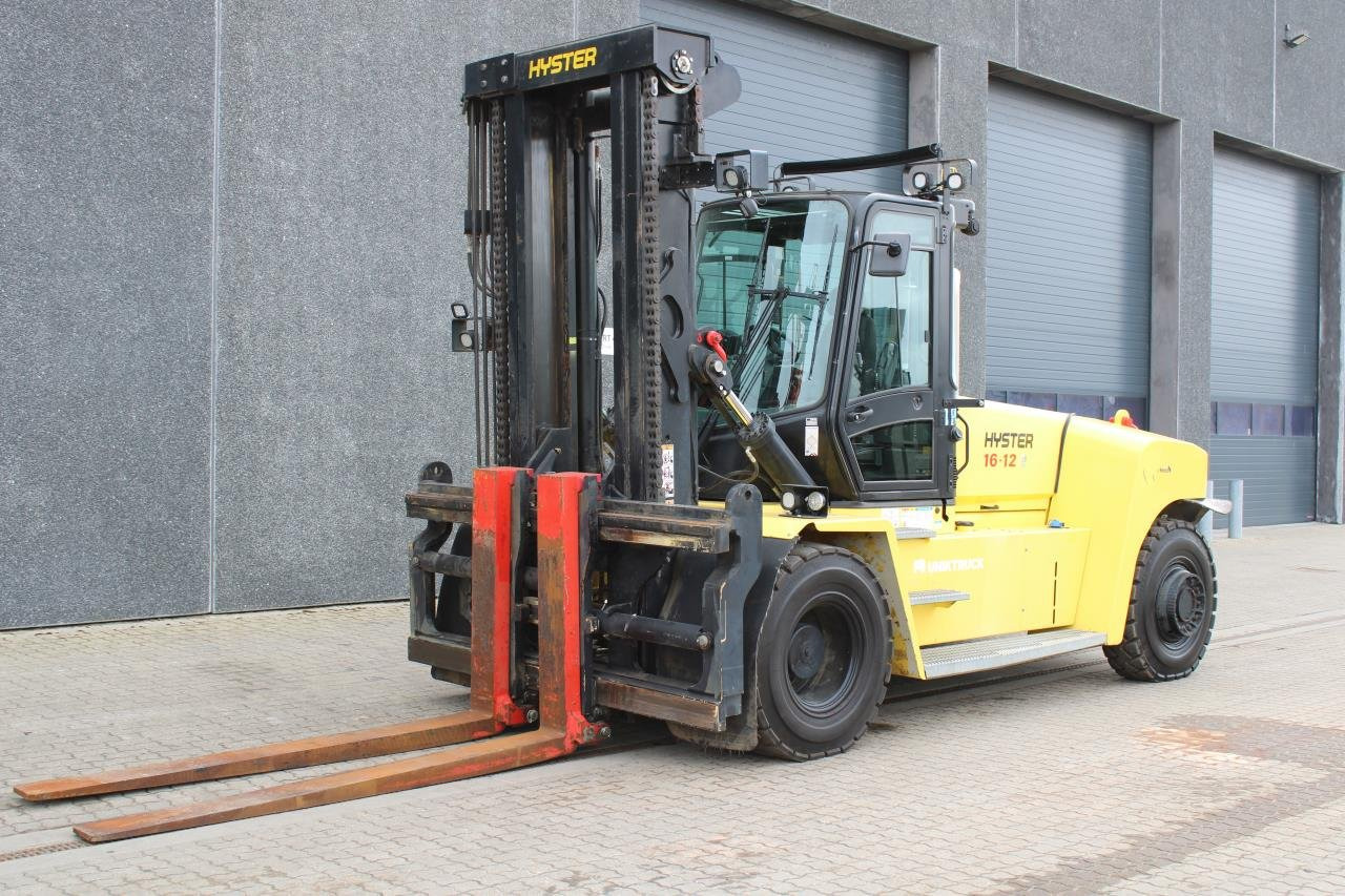 Hyster H16.00XM-12 - Diesel forklift: picture 2 Hyster H16.00XM-12 - Diesel forklift: picture 2